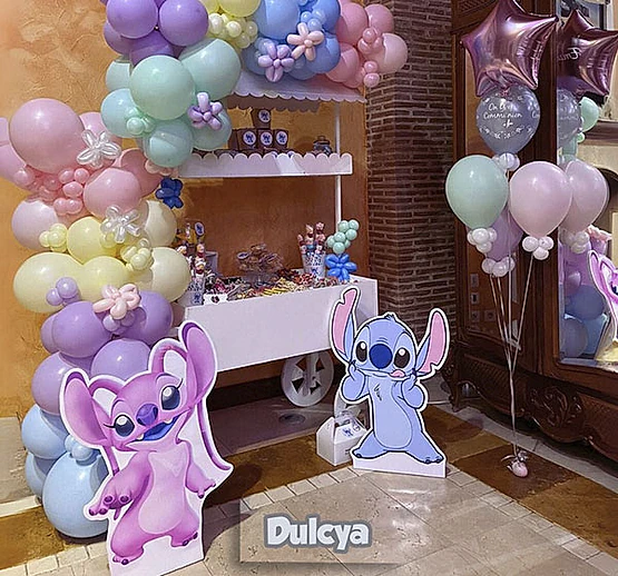 Dulcya Eventos y Golosinas mesa dulce decorada